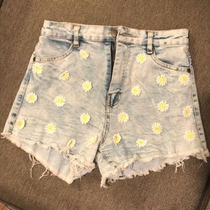 Flower power jean shorts!